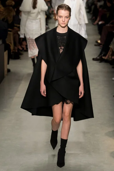 Look 68